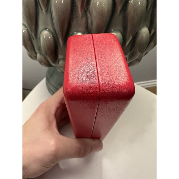 CAROLINA HERRERA SHE892K 5617 COL.0752 140 Tortoise Brown Stripes Sunglasses - Picture 14 of 14